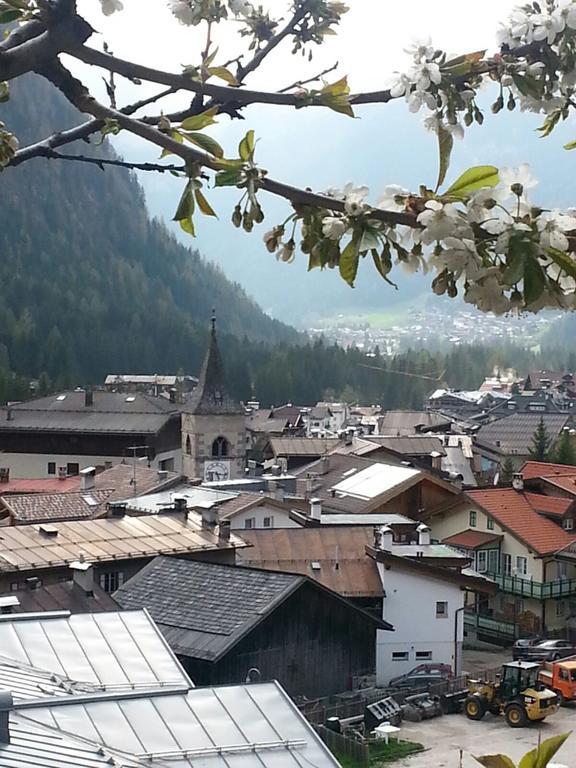 Villetta Panorama Leilighet Canazei Eksteriør bilde