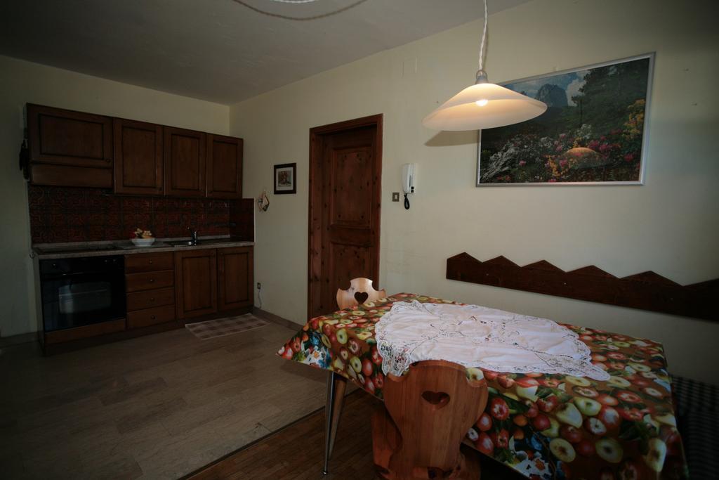 Villetta Panorama Leilighet Canazei Rom bilde